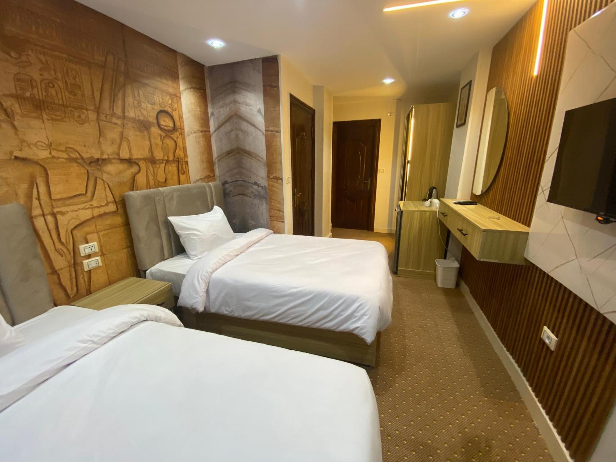 Rehana Pyramids Hotel Kafrat al Jabal Exterior photo