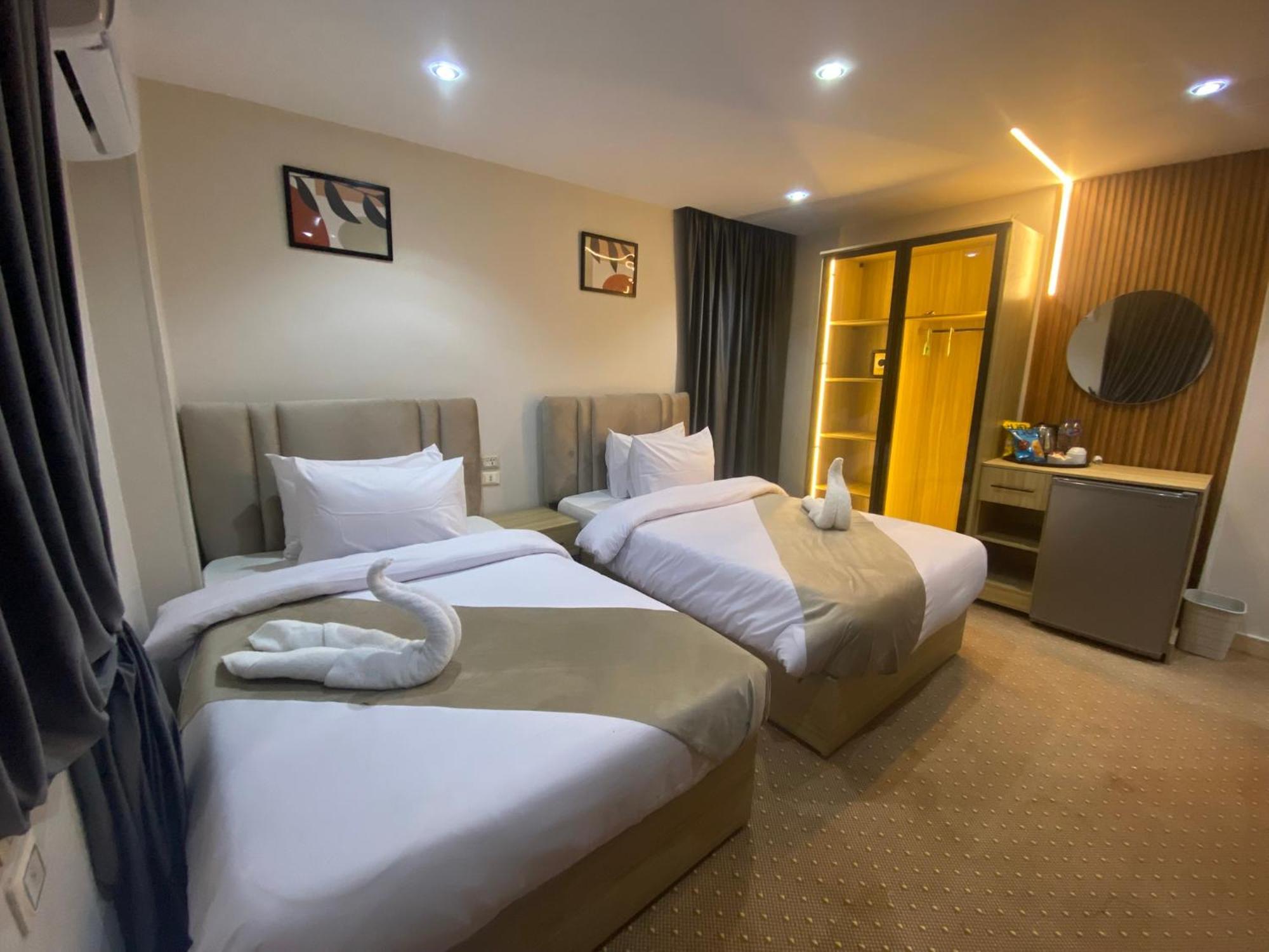 Rehana Pyramids Hotel Kafrat al Jabal Exterior photo