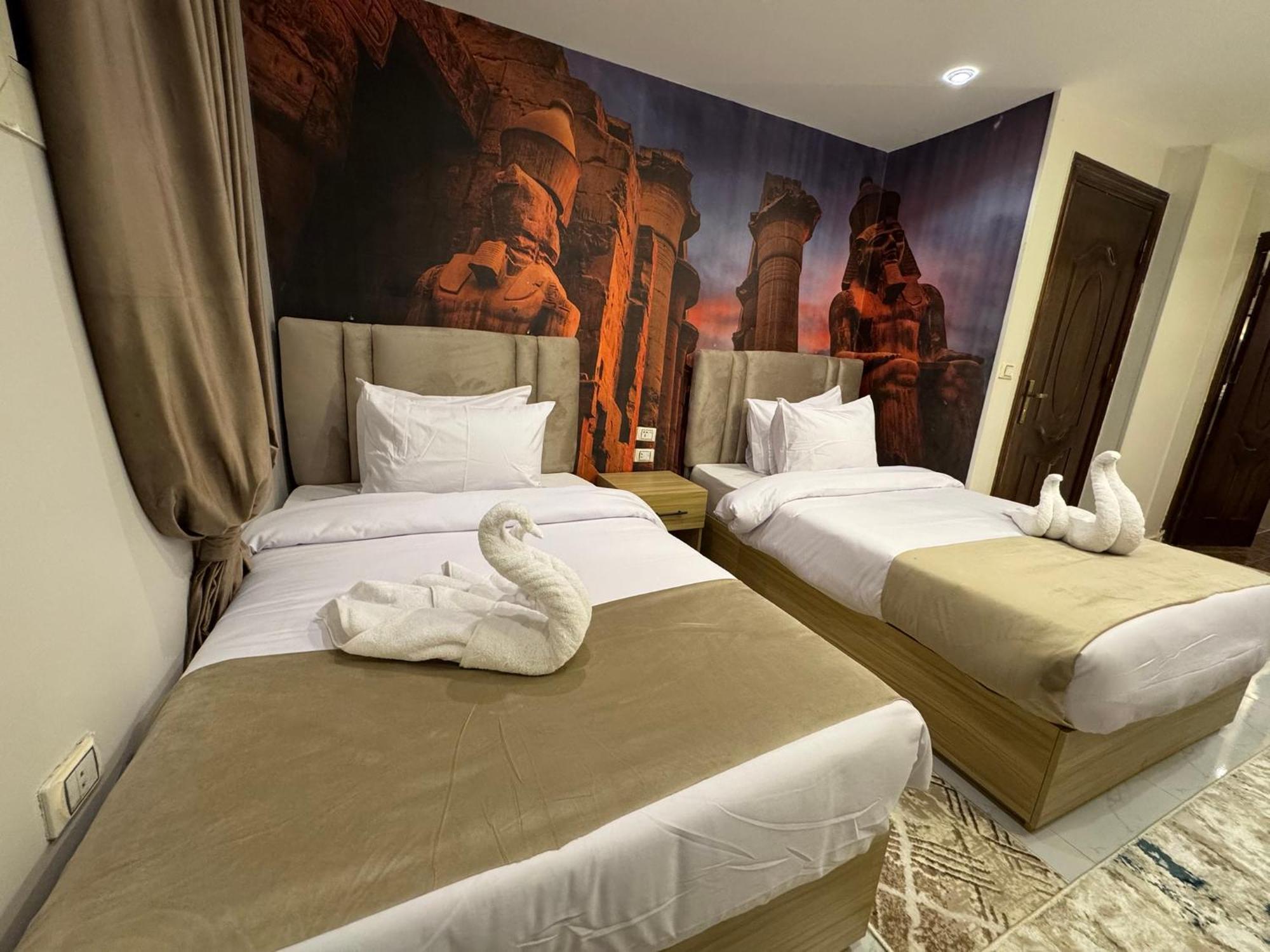 Rehana Pyramids Hotel Kafrat al Jabal Exterior photo