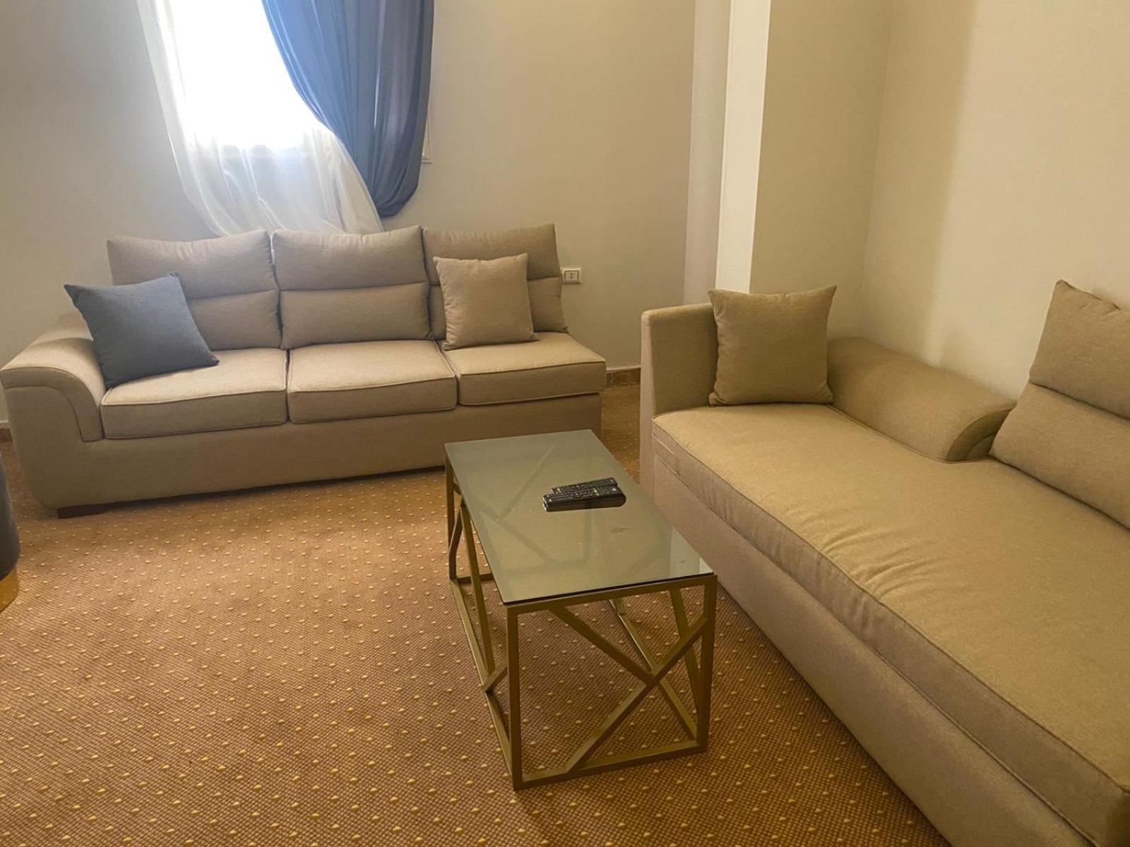Rehana Pyramids Hotel Kafrat al Jabal Exterior photo